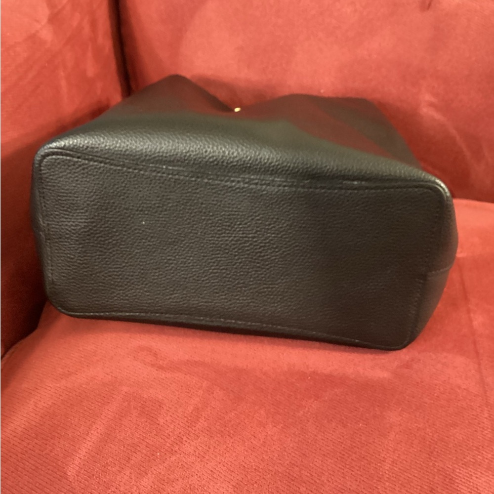 Coach Black Shoulder Bag - Picture 3 of 10
